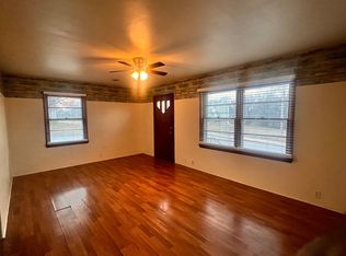 122 W South St, Mount Vernon, MO 65712