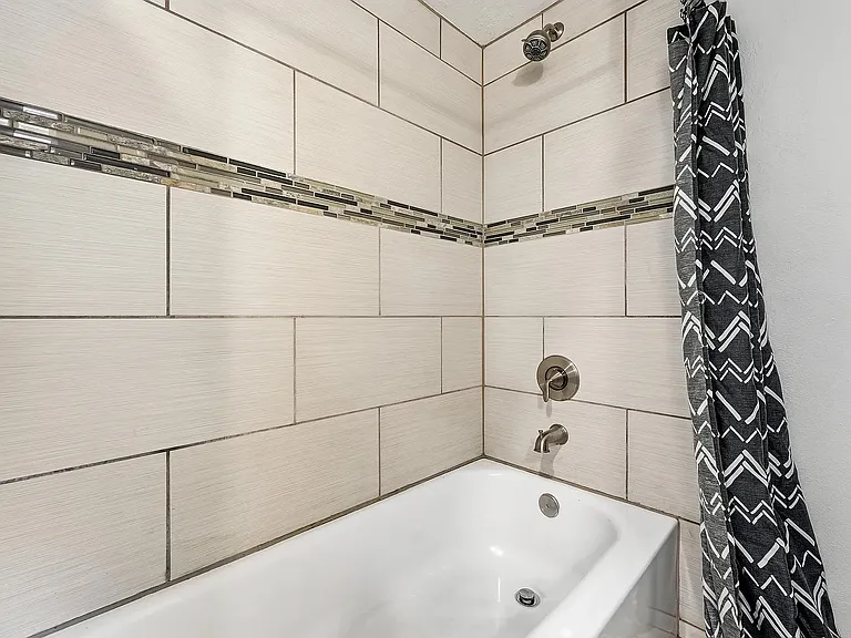 3790 Iris Ave — Photo 11