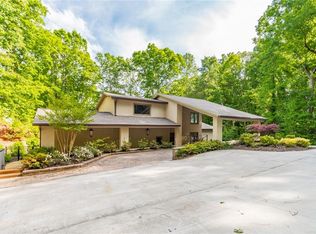 8720 Fields Ford Rd, Gainesville, GA 30506