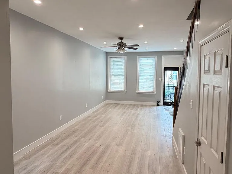 3614 N Sydenham St — Photo 13