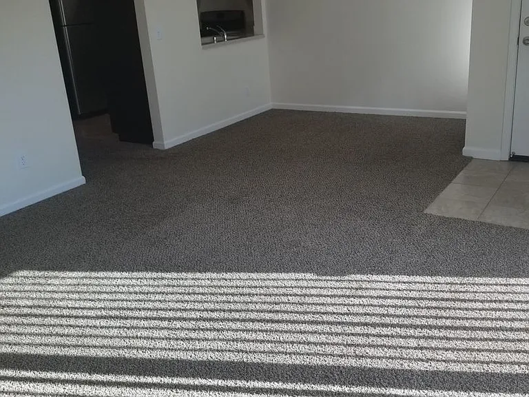 405 Eastwood Ave — Photo 3
