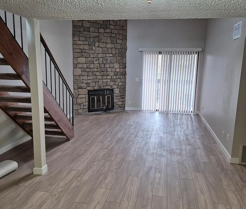 326 Wright St #306