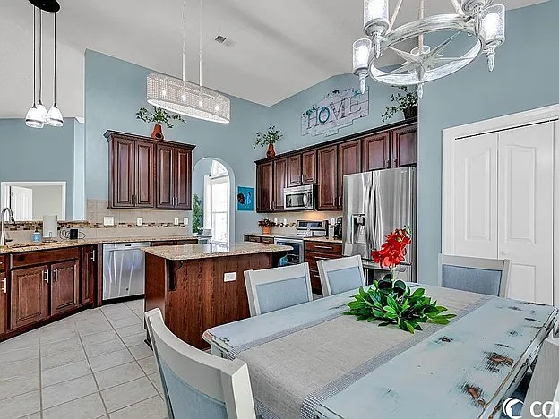 Building Photo - 6438 Somersby Dr