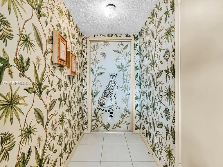 3100 NE 48th St #514 — Photo 17