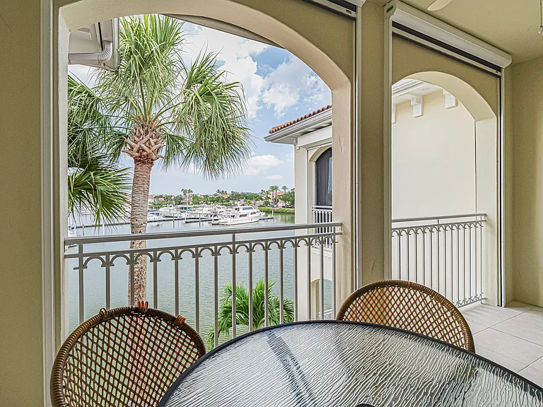 5225 E Harbor Village Dr #303 — Photo 35