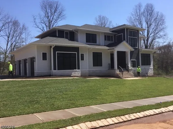 3 Fenwick Place, Bernards Twp., NJ 07920