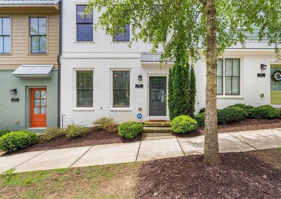 1st image of 769 Hamilton Cir