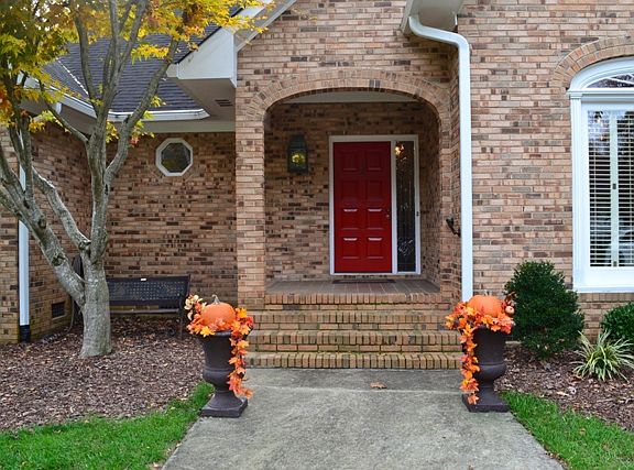 3rd image of 2335 Sparrow Dr