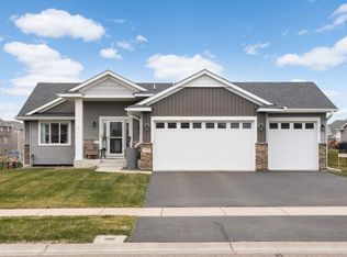 2093 Cypress St, Lino Lakes, MN 55038