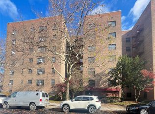 2909 137th St APT 4L, Queens, NY 11354