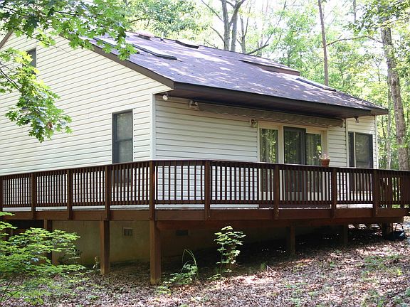 Rear View and Deck