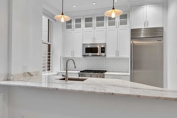 Rented by Brown Harris Stevens | media 13