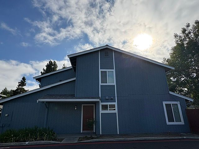 1st image of 128 Rose Ln