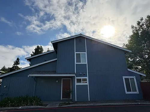 128 Rose Ln Photo 1