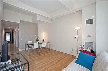 Rented by R New York