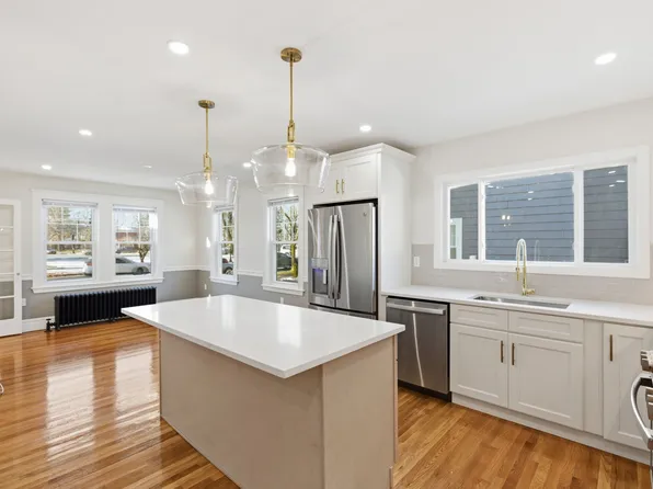 80 Blue Hills Pkwy, Milton, MA 02186