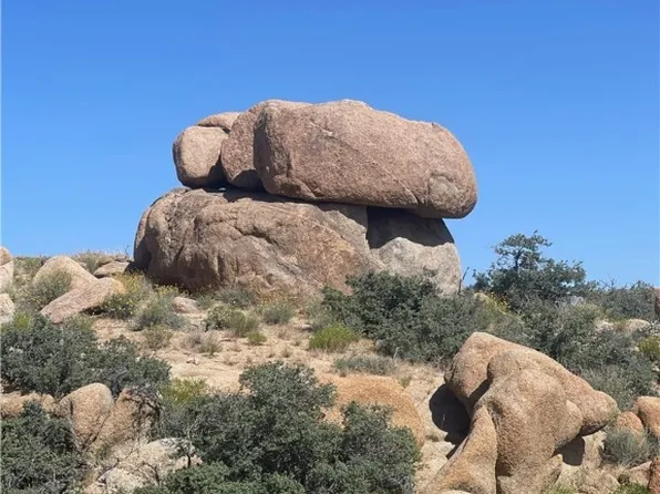 10000 S Granite Basin Rd, Wikieup, AZ 85360