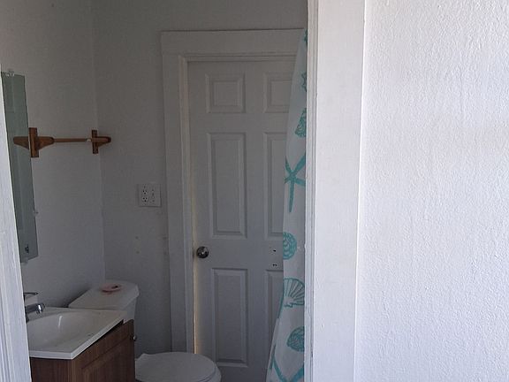 5th image of 2315 E 39th St #3W