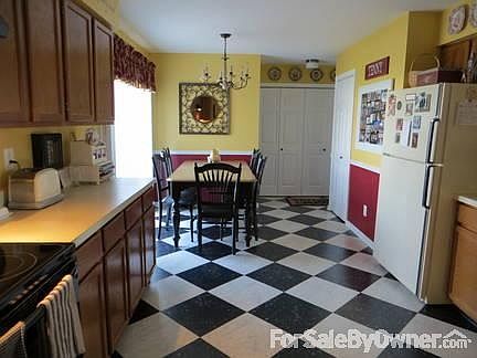 5th image of 3639 Paoli Ct