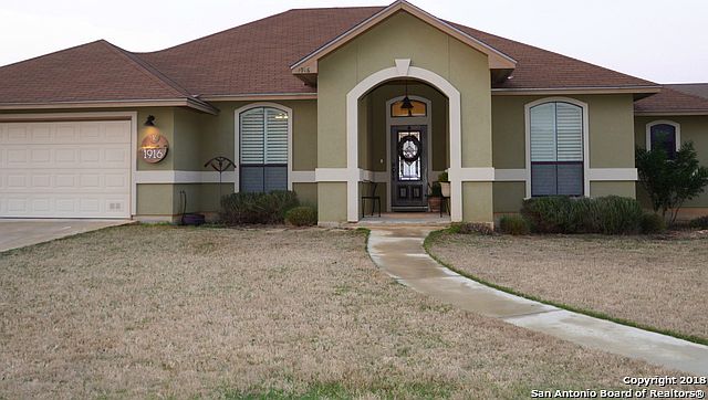 1st image of 1916 Vista View Dr