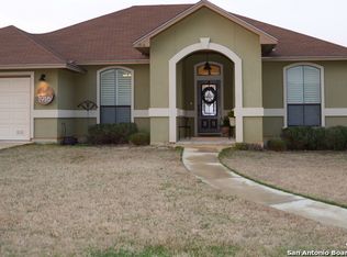 1916 Vista View Dr, Pleasanton, TX 78064