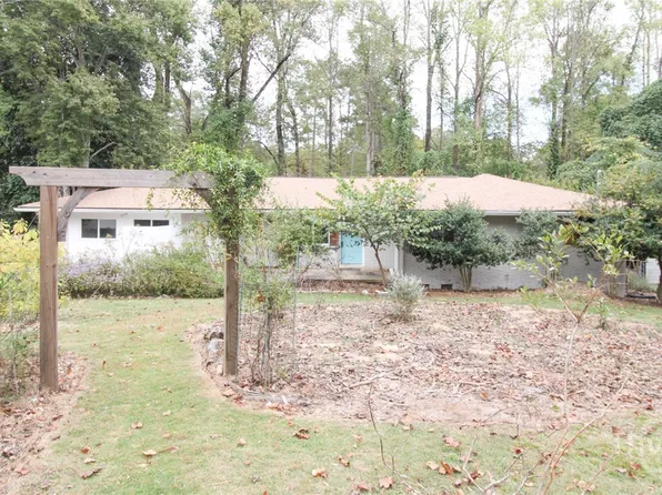 352 Greencrest Drive, Athens, GA 30605