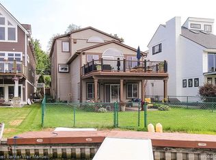 8290 Cascade St, Commerce Township, MI 48382