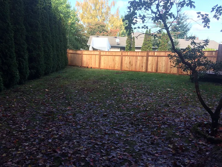 885 NE Scott Ct — Photo 11