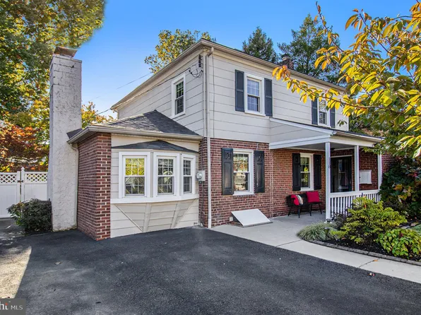 118 Twining Rd, Oreland, PA 19075