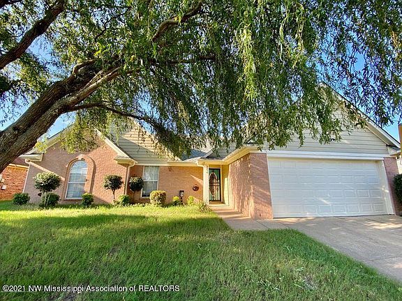 2nd image of 4524 Rosebury Ln