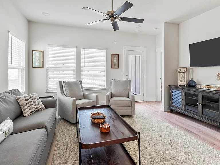 14334 Gardenglen Dr — Photo 12