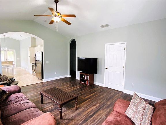 5th image of 12026 NW 71st Ter