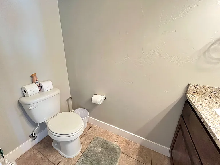 N Coral Ridge Dr — Photo 25