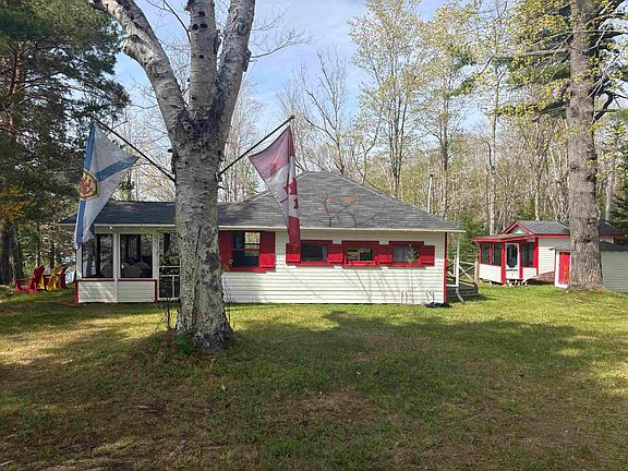 3rd image of 48 Mill Rd