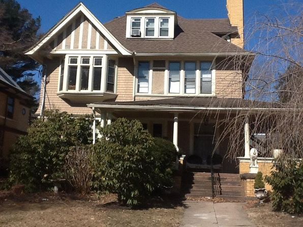 730 Whitney Ave APT 3