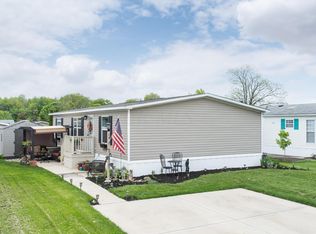 14 Birch Row Dr, Delaware, OH 43015