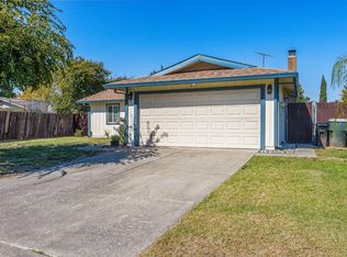 3605 N Country Dr, Antelope, CA 95843