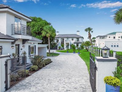 2513 Bayshore Rd, Nokomis, FL, 34275