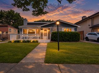 4024 W 106th St, Oak Lawn, IL 60453