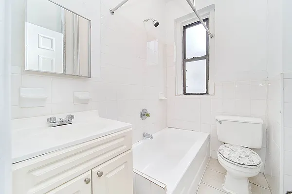 Rented by Living New York | media 12