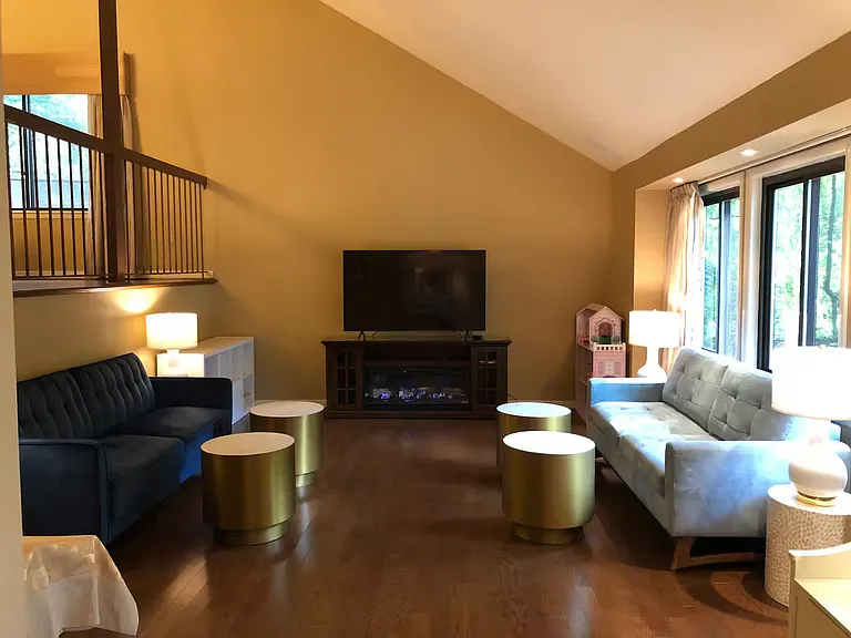 7308 Hooking Rd — Photo 5