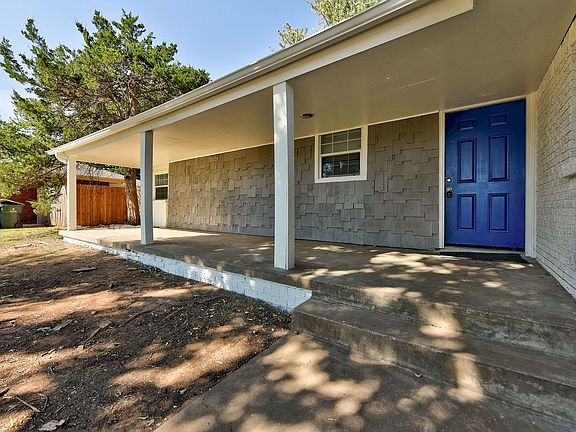 4th image of 9813 Village Dr