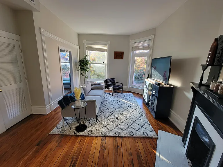 1315 S 2nd St #2 — Photo 2