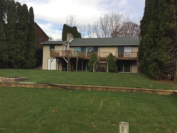 2nd image of 13775 Grandview Dr