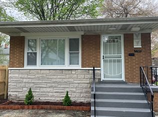 7737 S Champlain Ave, Chicago, IL 60619