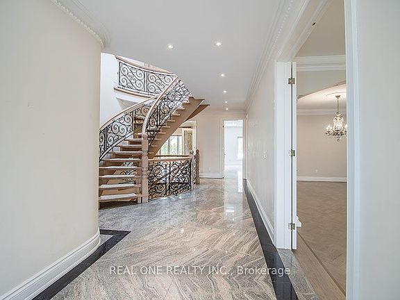 4th image of 50 Yorkminster Rd