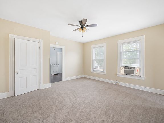 5th image of 3223 Bach Ave #4