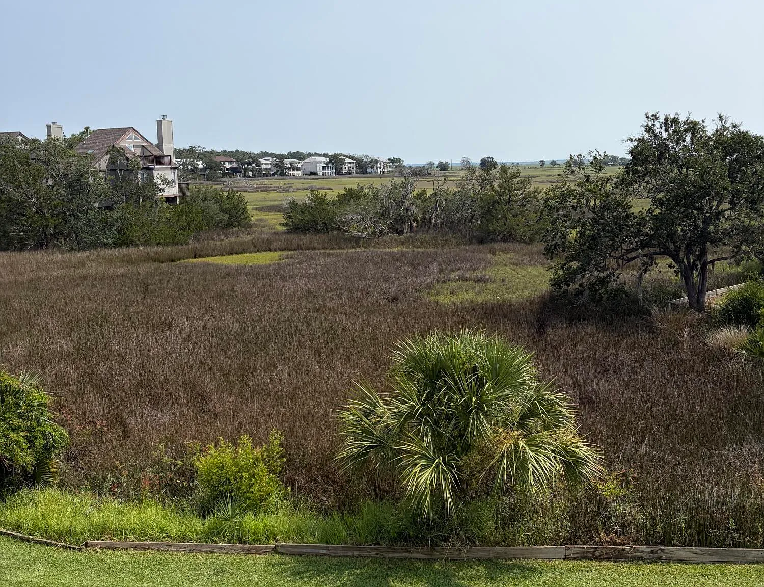 3 bed, 3.0 bath, 1450 sqft, $3,000 — Photo 3