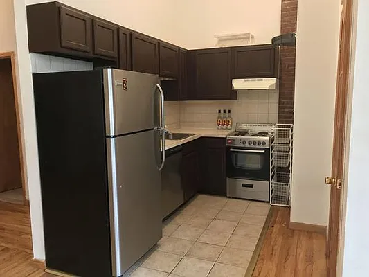 Rented by Triumph Property Group | media 2