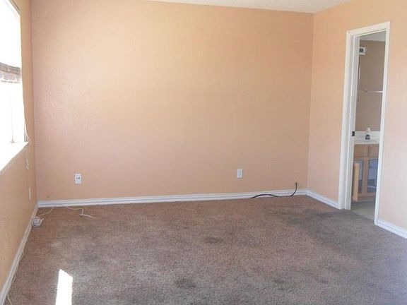 5th image of 2416 Tierra Gris Way